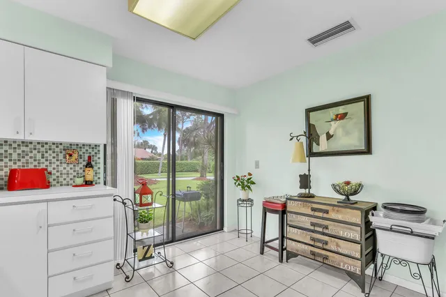 $2,600 | 3665 Southwest Quail Meadow Trail, Unit E, Palm City, FL 34990