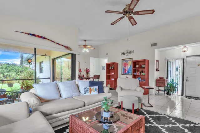 $2,600 | 3665 Southwest Quail Meadow Trail, Unit E, Palm City, FL 34990