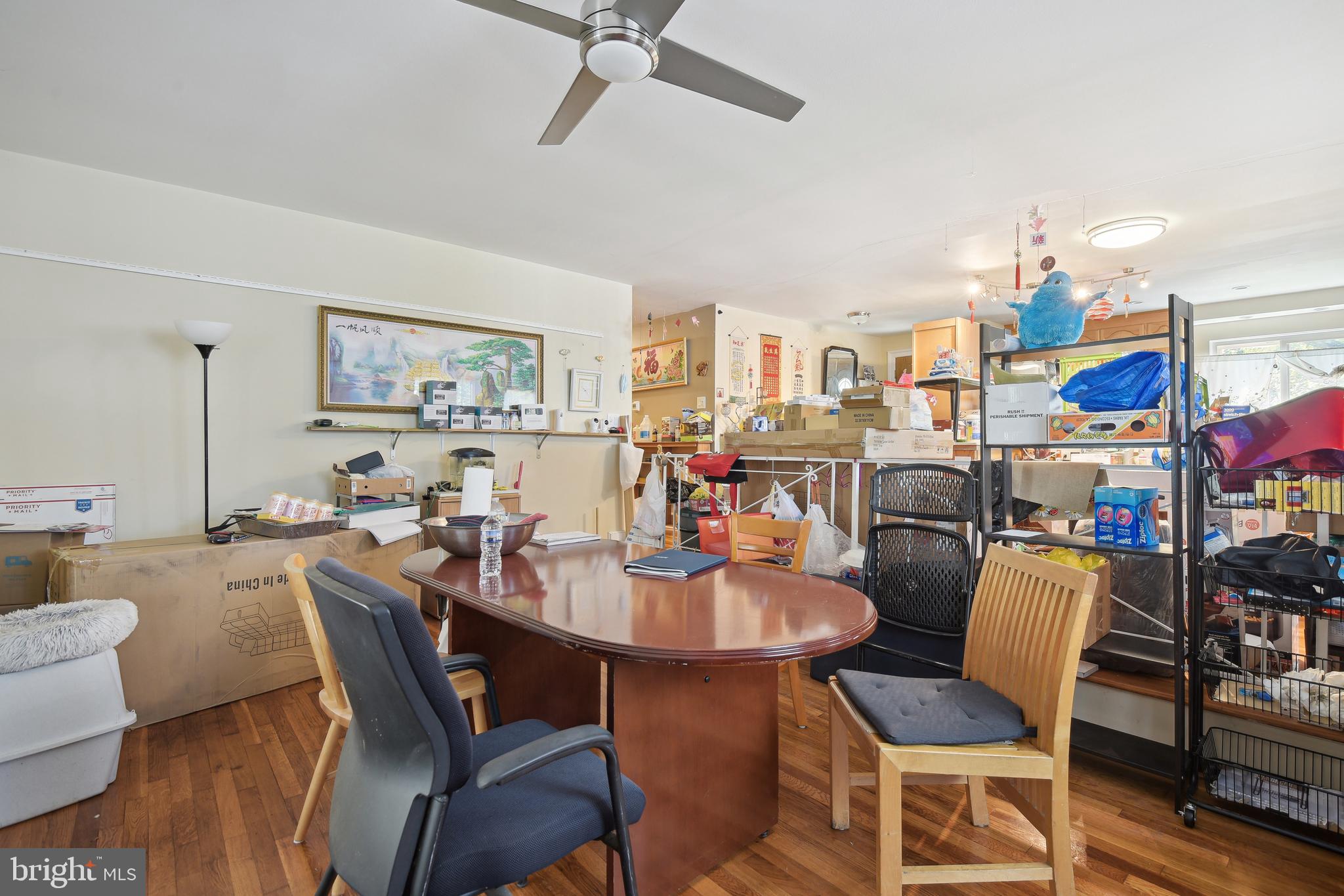 14112 Chesterfield Road Rockville, MD 20853 - Photo 5 of 17