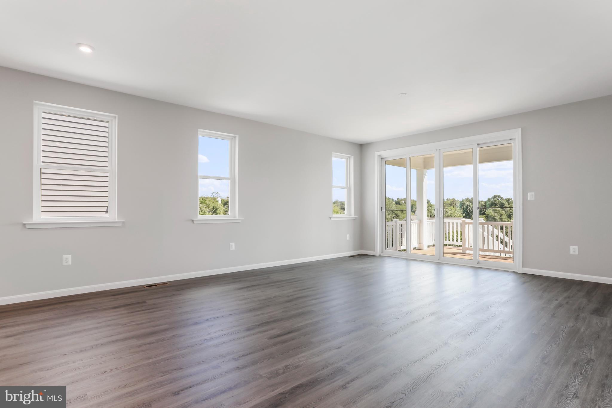 738 Round Hill Road Orange, VA 22960 - Photo 17 of 51 Great Room