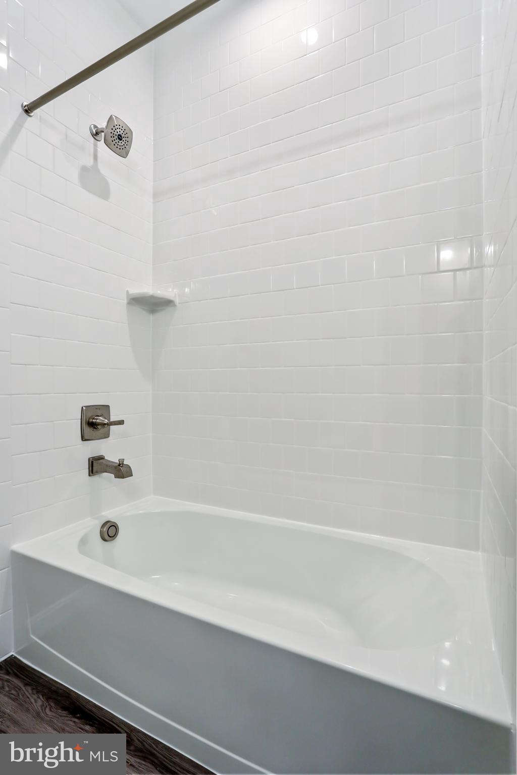 738 Round Hill Road Orange, VA 22960 - Photo 36 of 51 Full Bathroom
