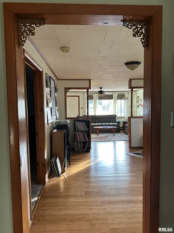 $126,000 | 302 North Main Street, Royalton, IL 62983