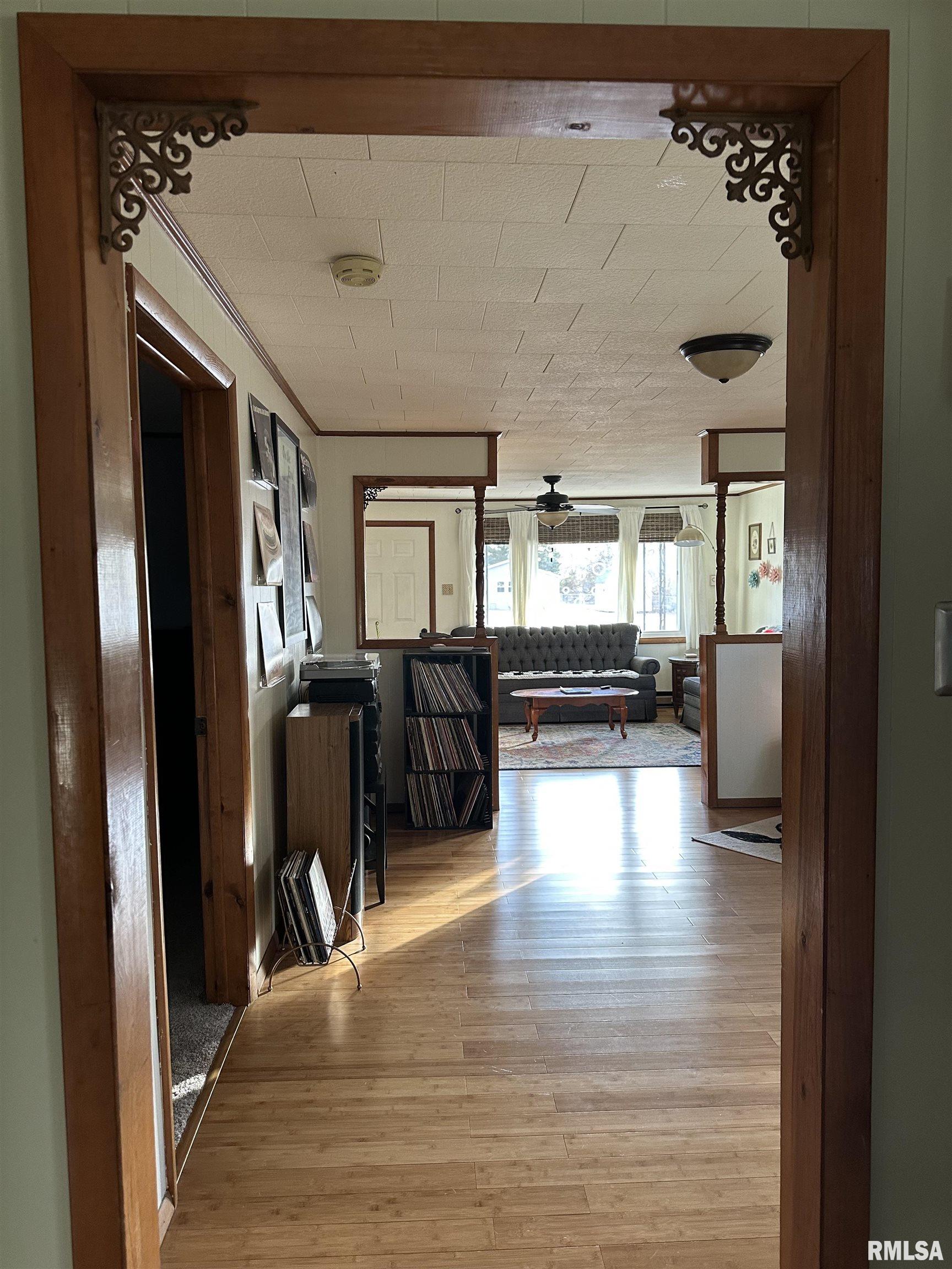 302 North Main Street Royalton, IL 62983 - Photo 12 of 26