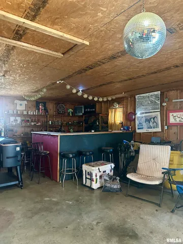 $126,000 | 302 North Main Street, Royalton, IL 62983