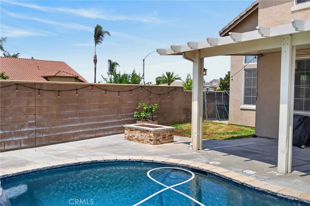 8467 Farmhouse Lane Riverside, CA 92508 - Photo 43 of 43 Gallery Image 43