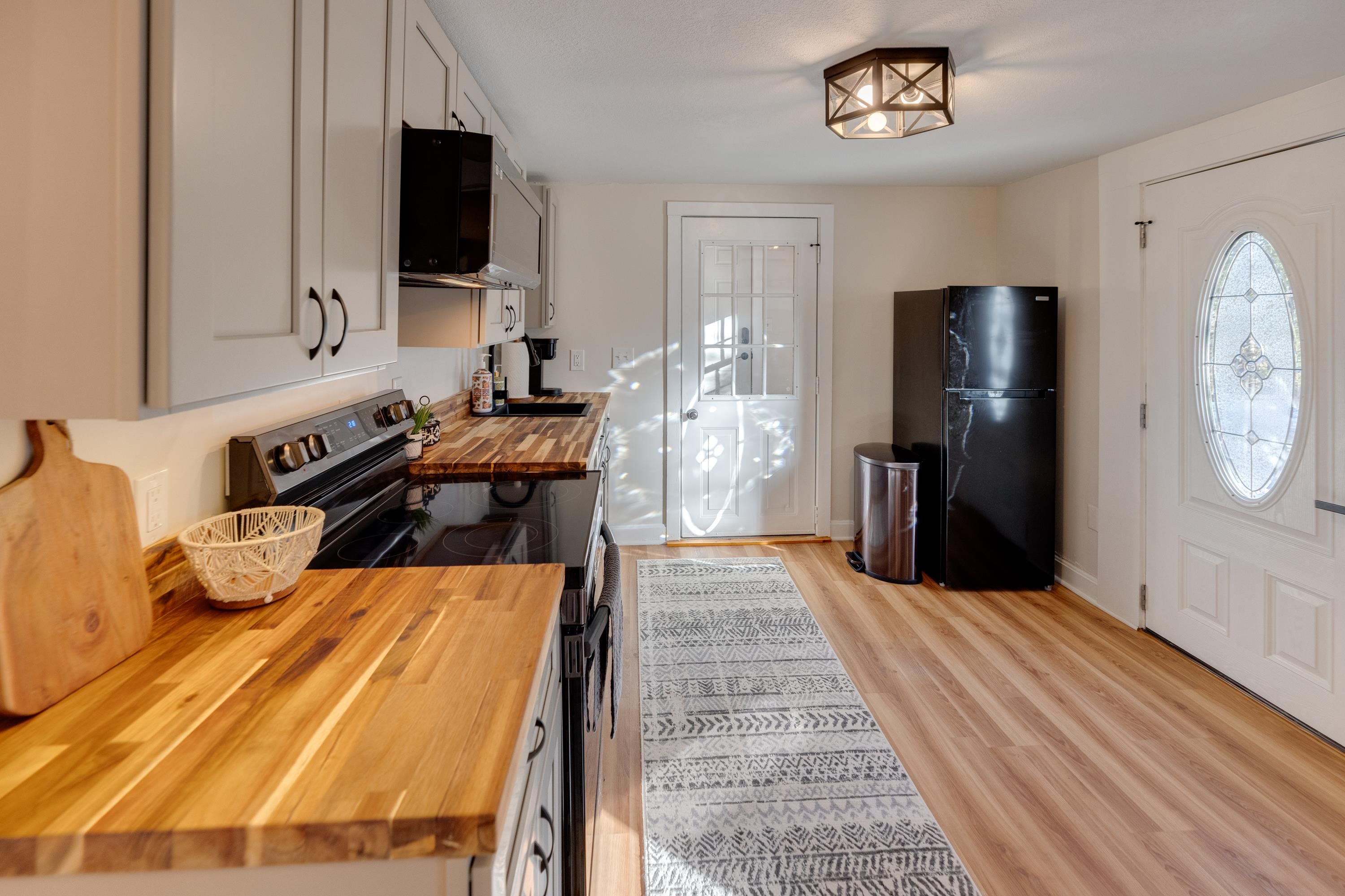 133 Seven Pines Road Holderness, NH 03245 - Photo 10 of 42