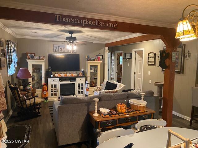 1885 Blue Goose Road Huron, TN 38345 - Photo 3 of 31 a living room with furniture and a flat screen tv