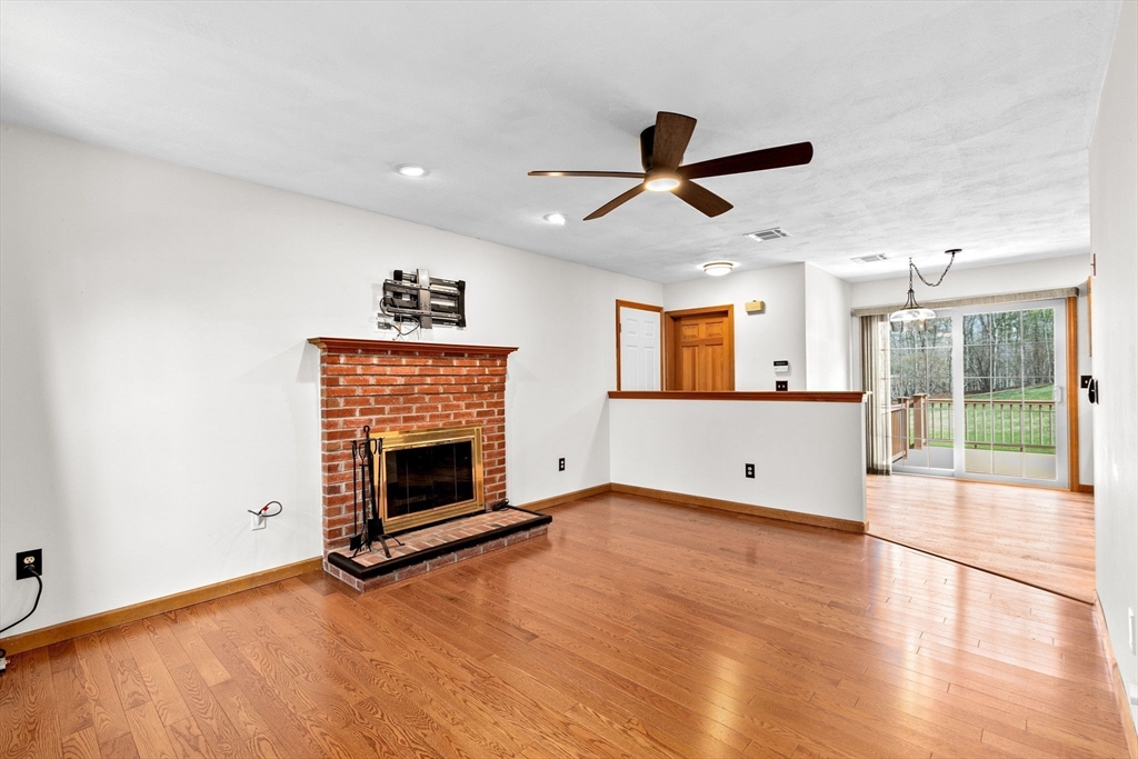 19 Crestview Drive Mendon, MA 01756 - Photo 13 of 40