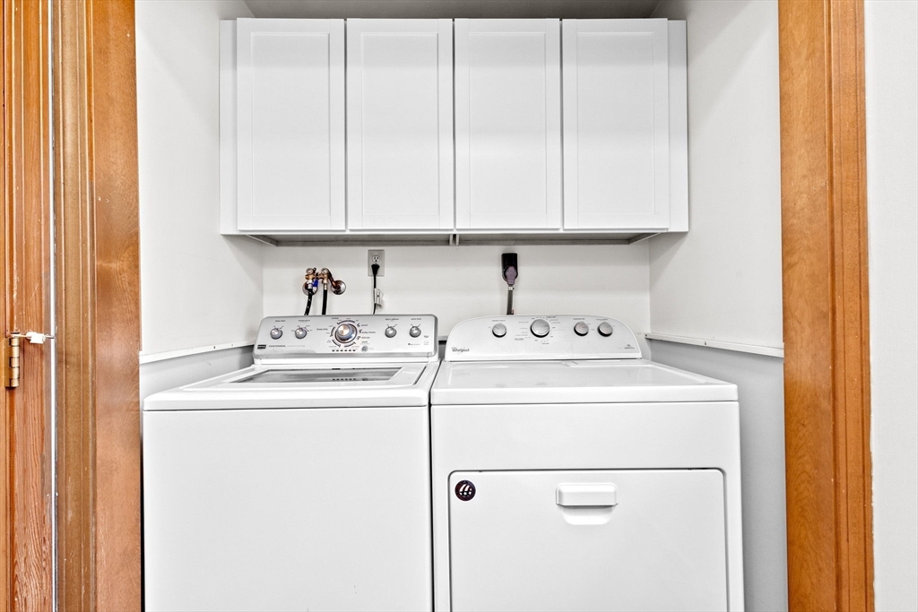 19 Crestview Drive Mendon, MA 01756 - Photo 18 of 40