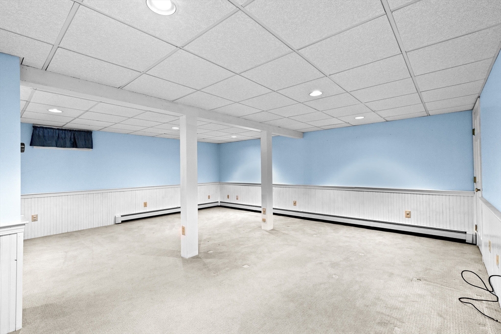 19 Crestview Drive Mendon, MA 01756 - Photo 31 of 40