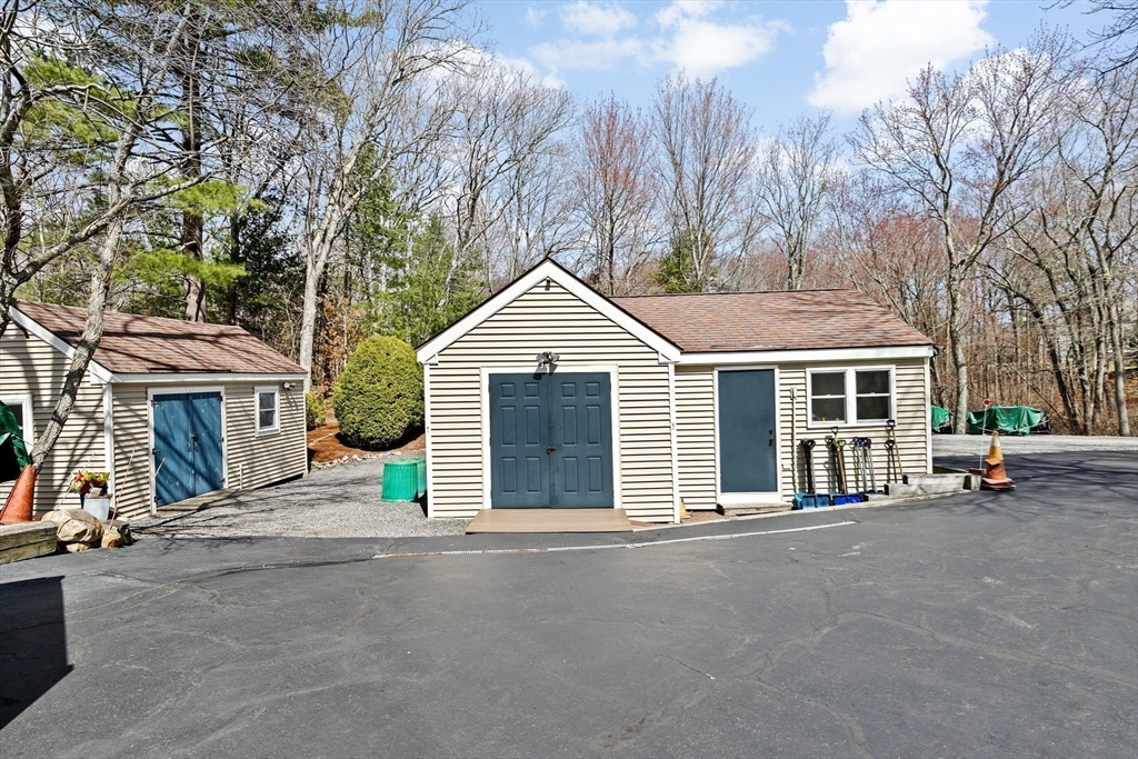 19 Crestview Drive Mendon, MA 01756 - Photo 39 of 40