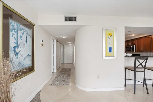 a view of livingroom with furniture