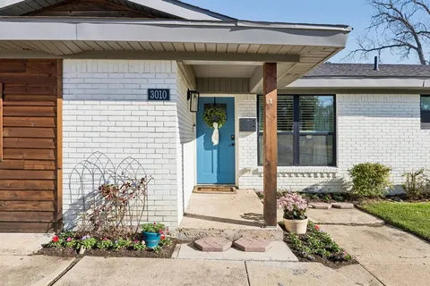 $369,000 | 3010 Joanna Drive, Farmers Branch, TX 75234