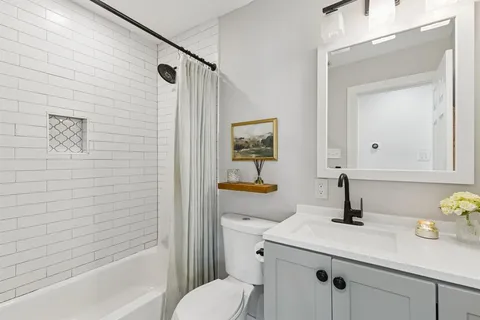 $369,000 | 3010 Joanna Drive, Farmers Branch, TX 75234