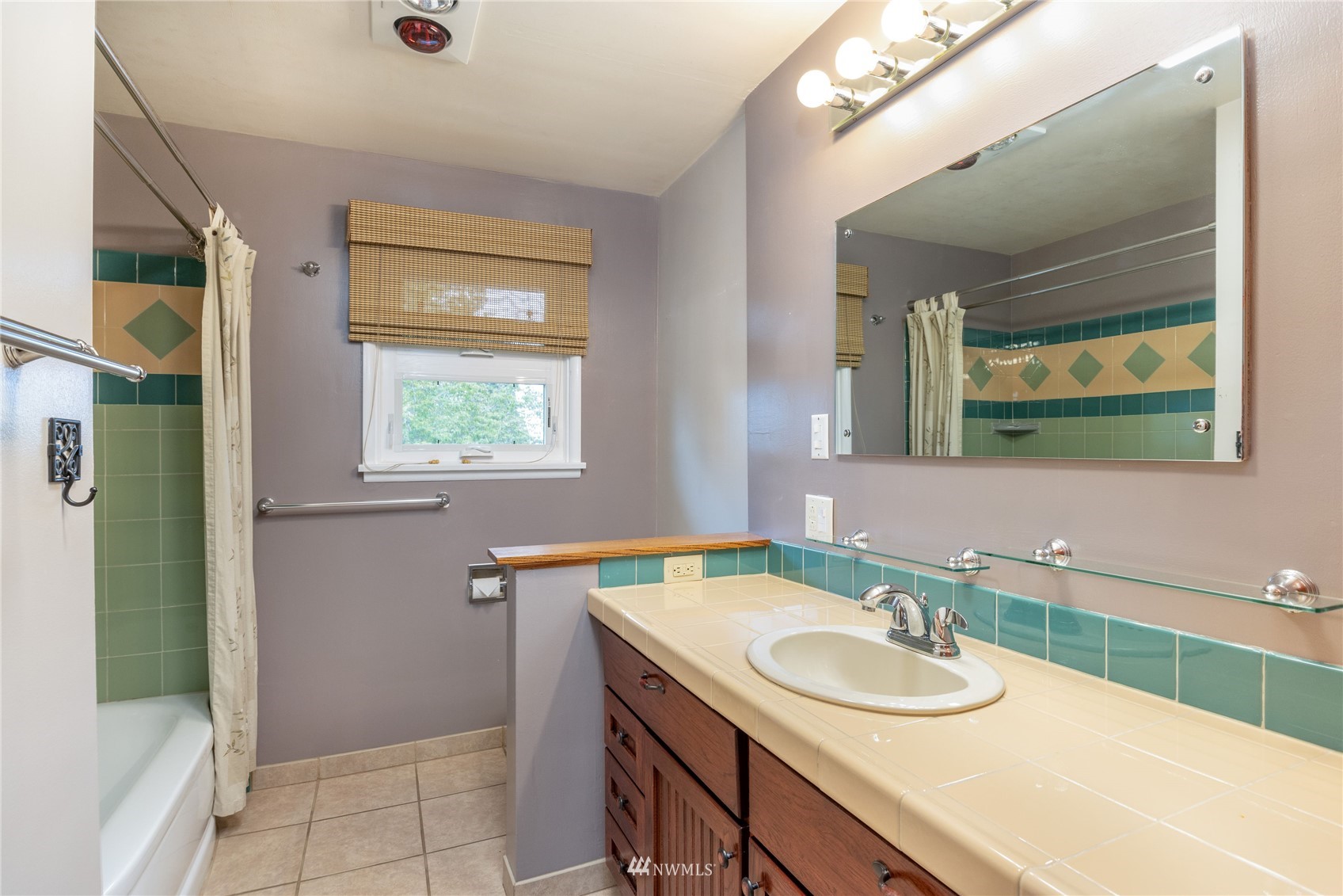2103 Perry Avenue Bremerton, WA 98310 - Photo 16 of 34 Gallery Image 16