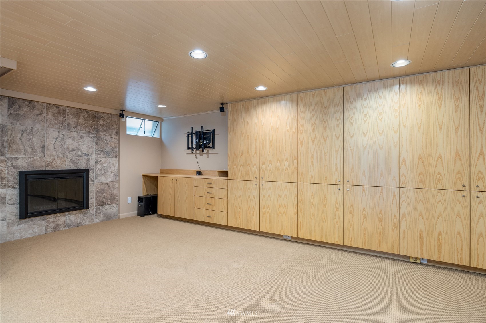 2103 Perry Avenue Bremerton, WA 98310 - Photo 23 of 34 Gallery Image 23