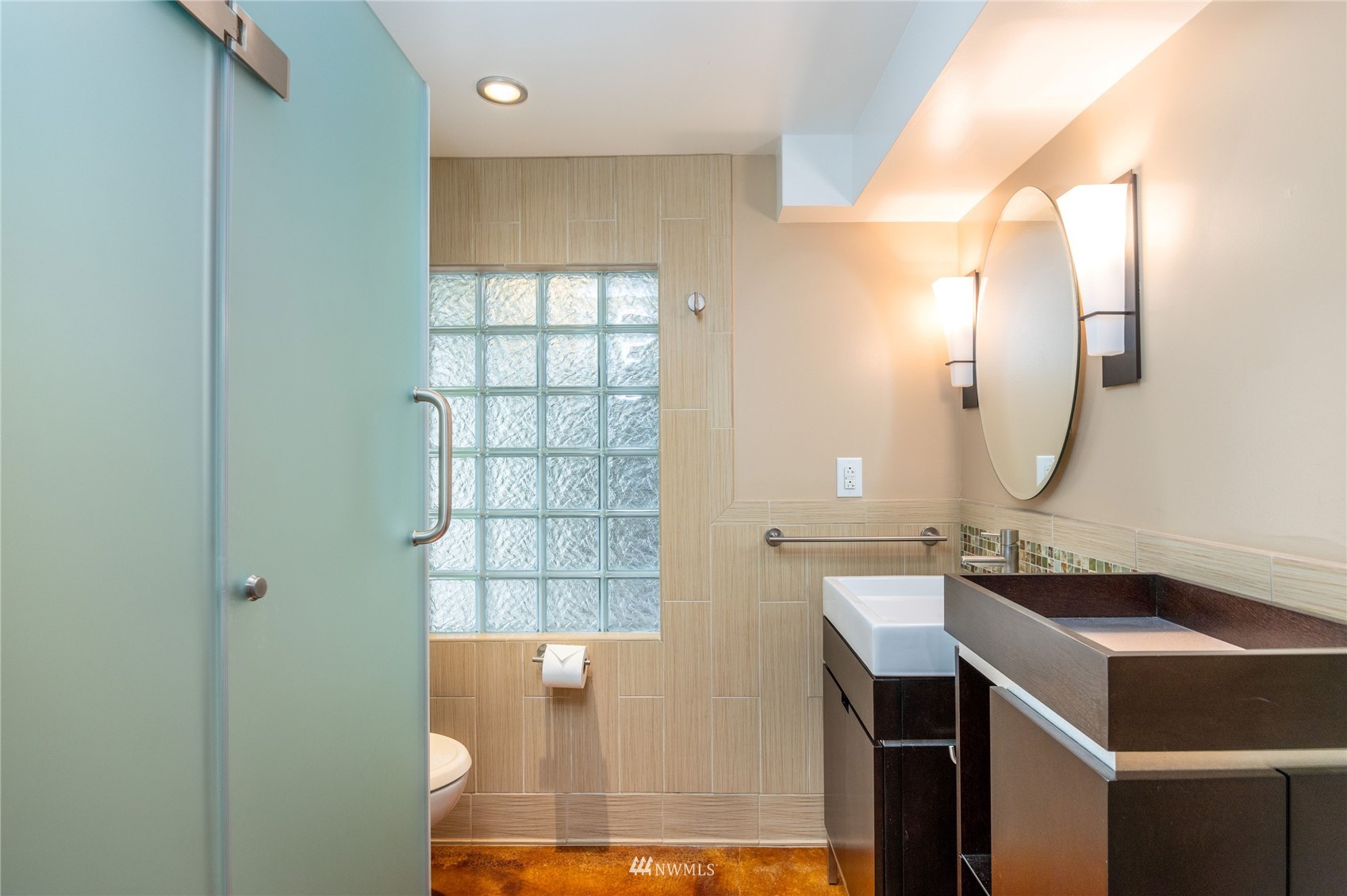 2103 Perry Avenue Bremerton, WA 98310 - Photo 27 of 34 Gallery Image 27