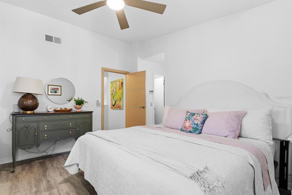 239 Northwest 48th Boulevard Gainesville, FL 32607 - Photo 24 of 42