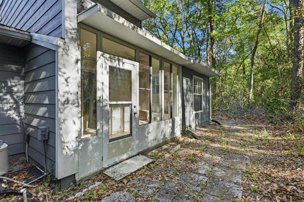 239 Northwest 48th Boulevard Gainesville, FL 32607 - Photo 35 of 42