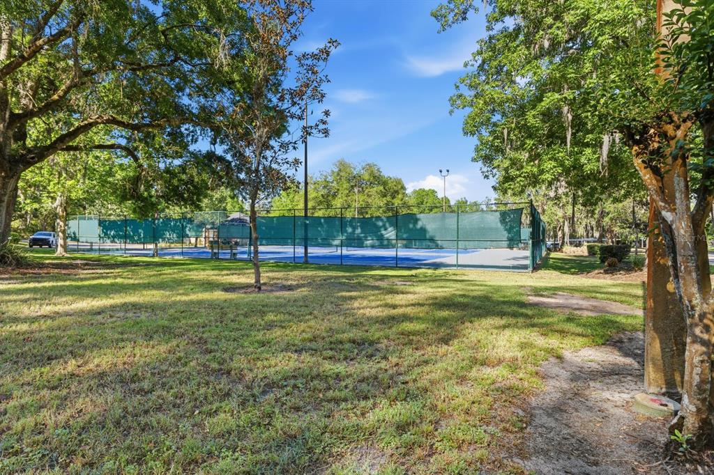 239 Northwest 48th Boulevard Gainesville, FL 32607 - Photo 39 of 42