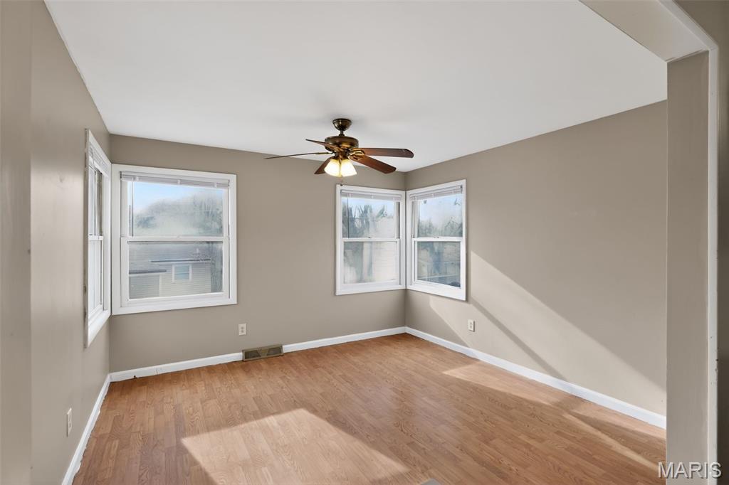 808 Bella Lane St. Louis, MO 63137 - Photo 7 of 33