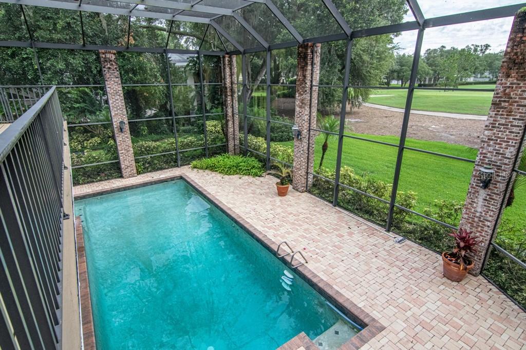 16405 Avila Boulevard Tampa, FL 33613 - Photo 45 of 61 a view of a backyard with garden