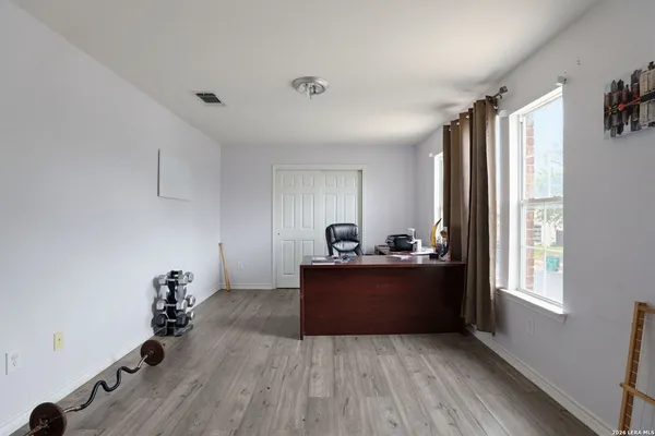 $290,000 | 8403 Apache Bend, Converse, TX 78109