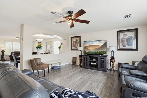 $290,000 | 8403 Apache Bend, Converse, TX 78109