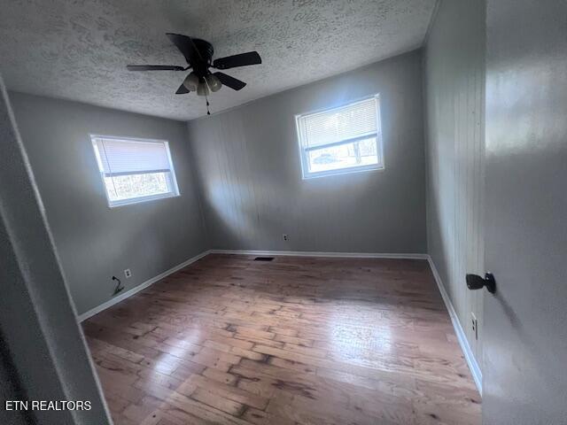 663 Bethel Road Clinton, TN 37716 - Photo 6 of 9 IMG_2686