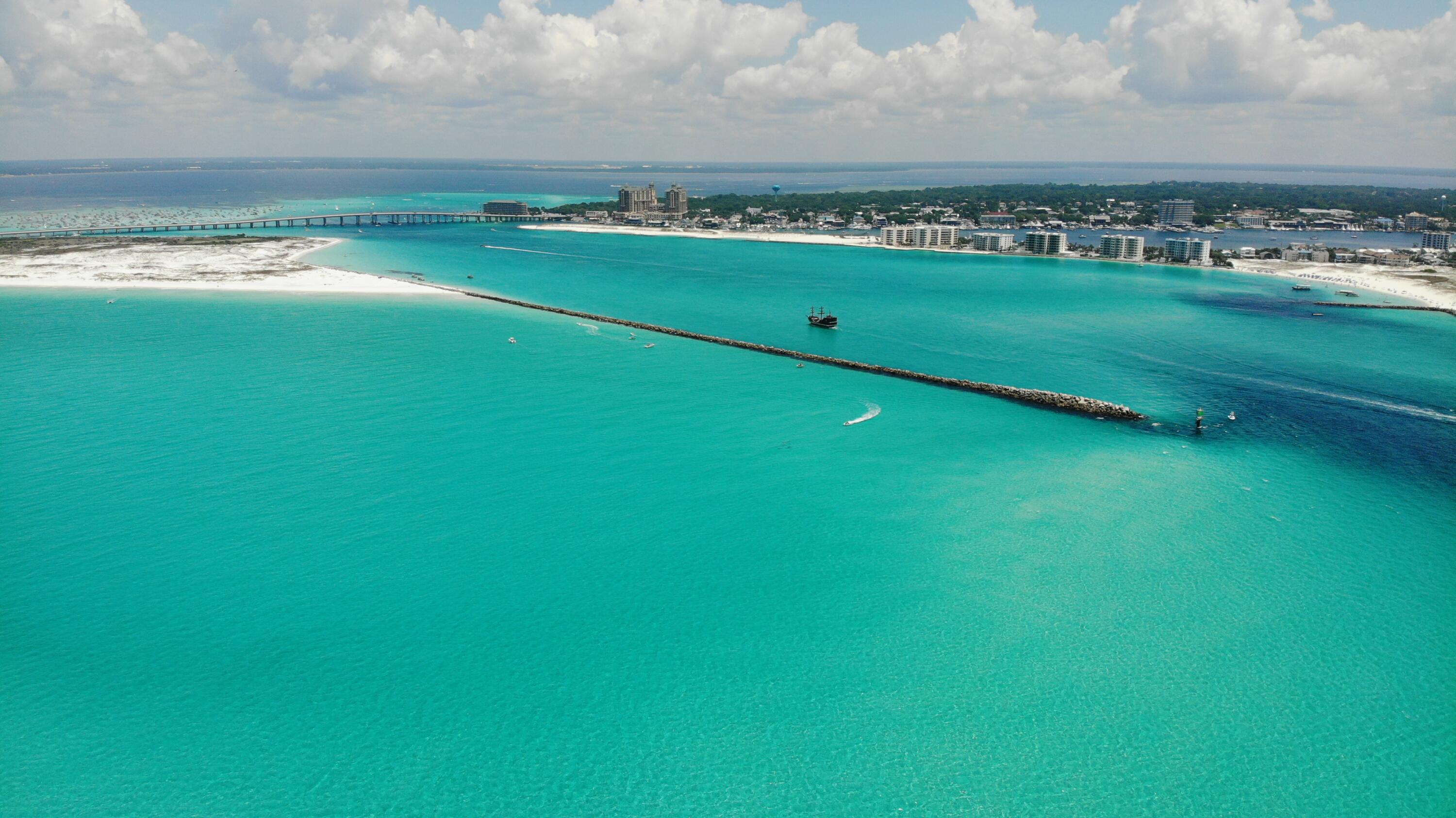 137 Durango Road, Unit 137 Destin, FL 32541 - Photo 10 of 34 137 Durango Road Neptune's Retreat