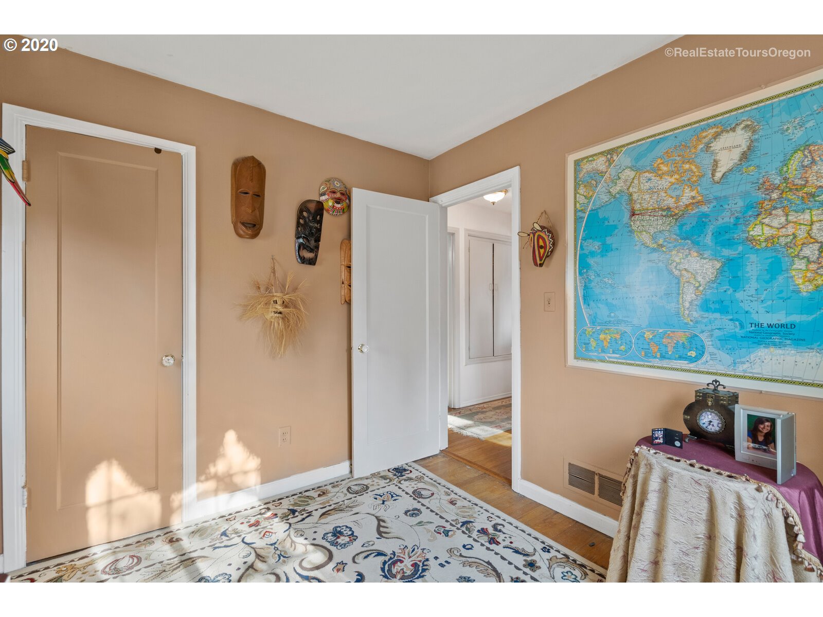 3417 Northeast Rosa Parks Way Portland, OR 97211 - Photo 14 of 29 Gallery Image 14
