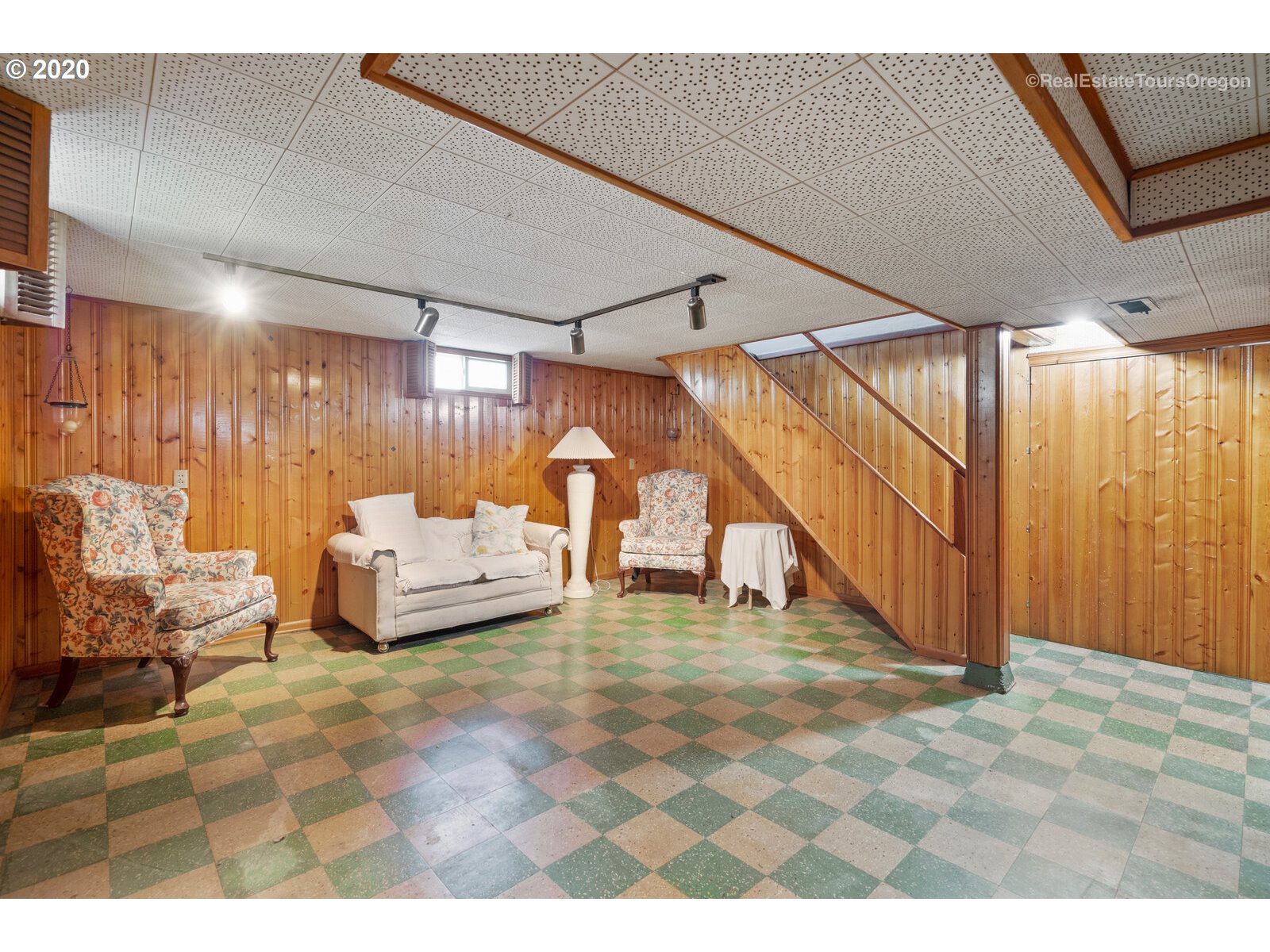 3417 Northeast Rosa Parks Way Portland, OR 97211 - Photo 17 of 29 Gallery Image 17