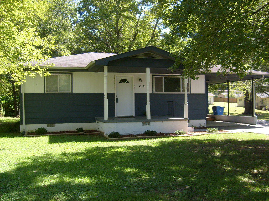756 Gentry Road Chattanooga, TN 37421 - Photo 2 of 15 S6302751