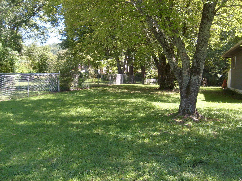 756 Gentry Road Chattanooga, TN 37421 - Photo 7 of 15 S6302753