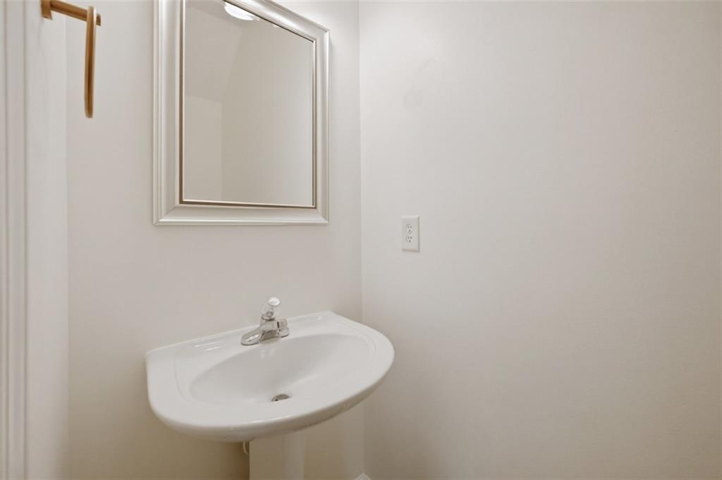 905 Tamarisk Place Canton, GA 30114 - Photo 15 of 31