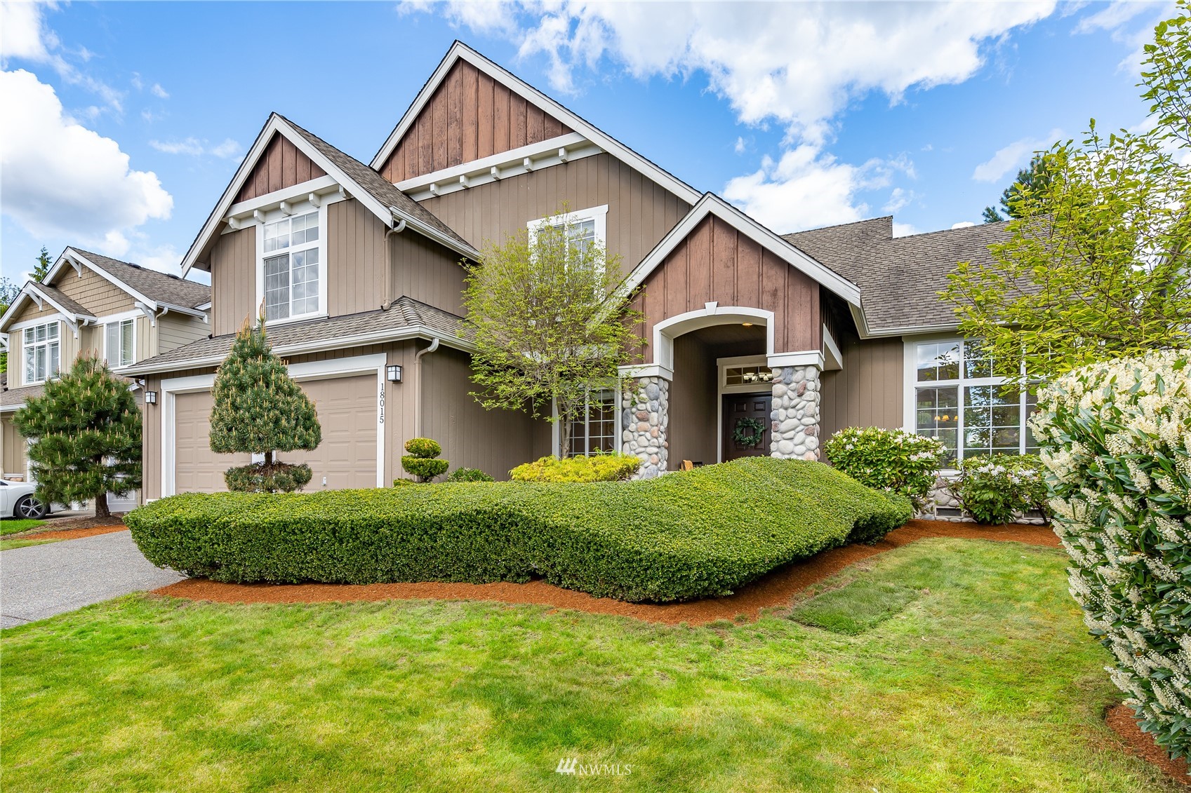 18015 32nd Avenue Southeast Bothell, WA 98012 - Photo 2 of 40 Gallery Image 2