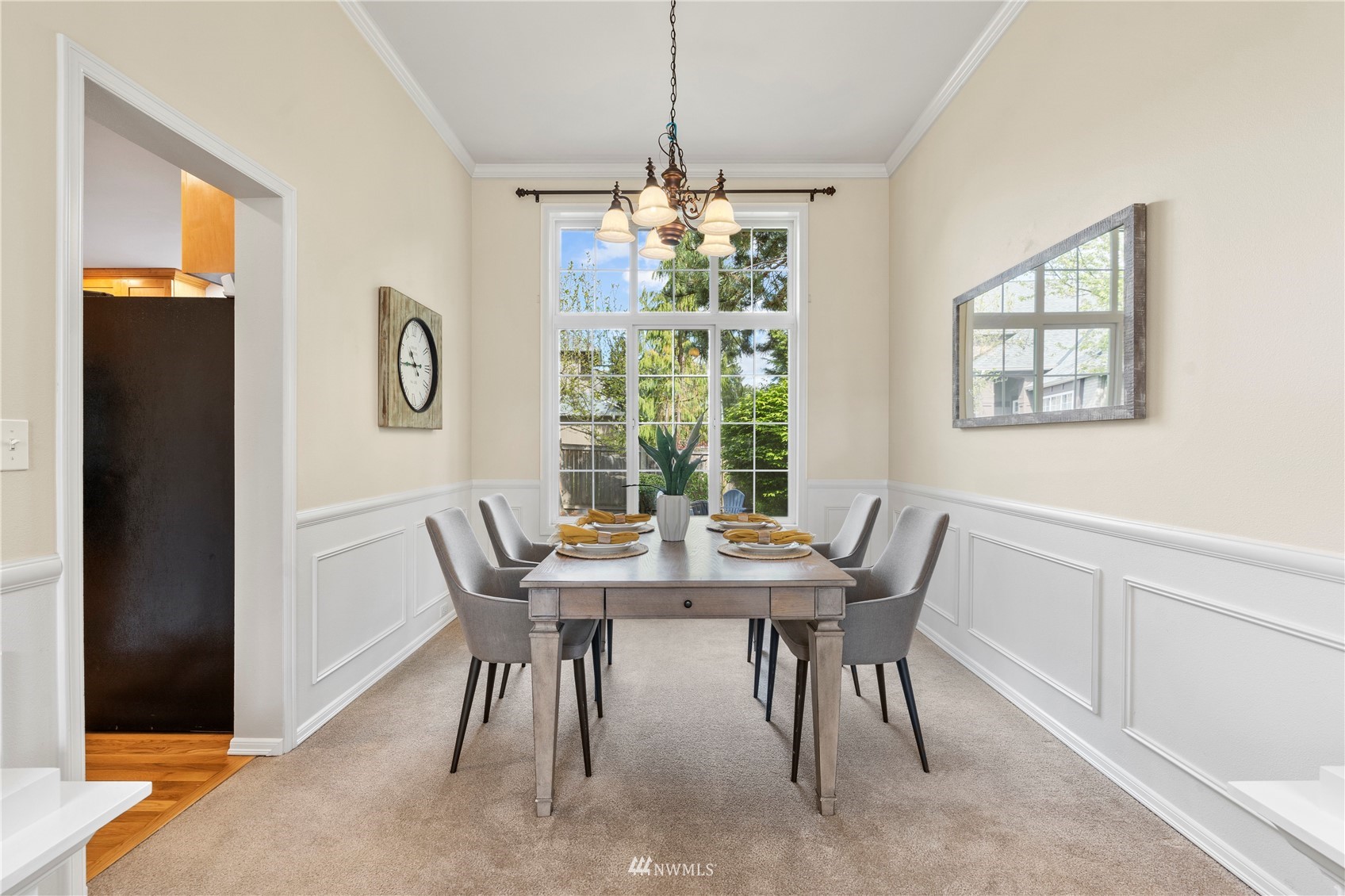 18015 32nd Avenue Southeast Bothell, WA 98012 - Photo 7 of 40 Gallery Image 7