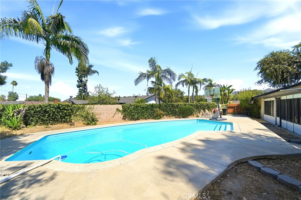19913 East Rambling Road Covina, CA 91724 - Photo 31 of 41