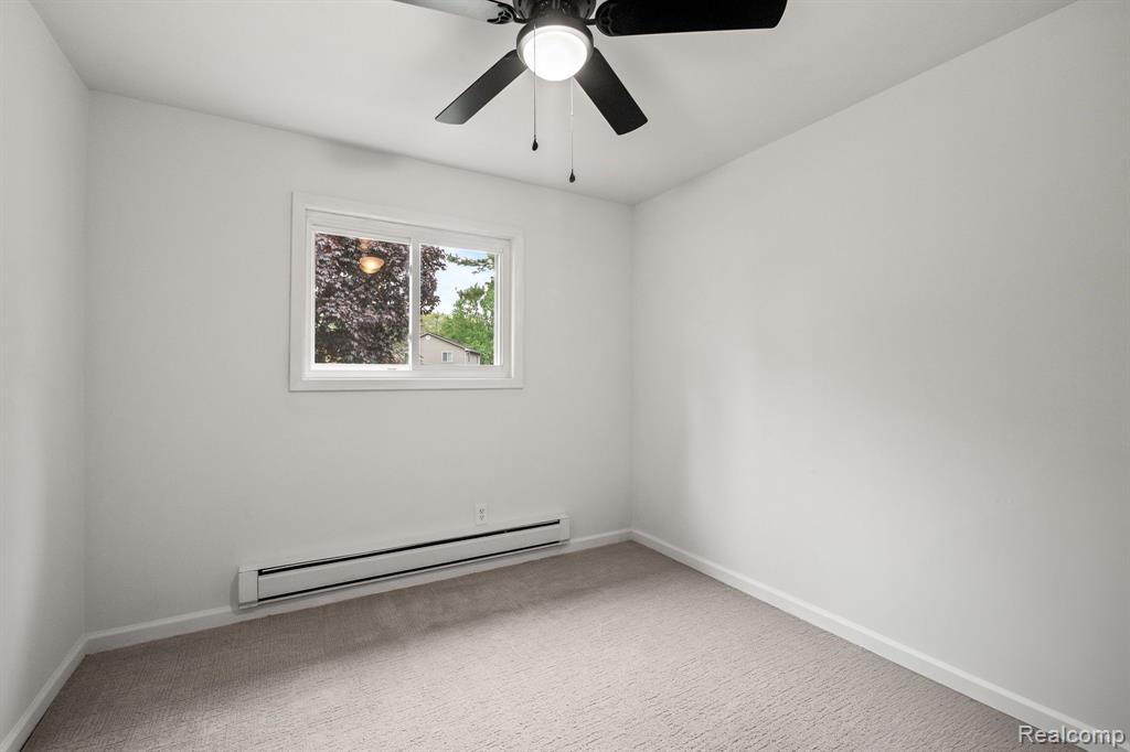 1837 Henbert Road West Bloomfield, MI 48324 - Photo 17 of 23 Gallery Image 17