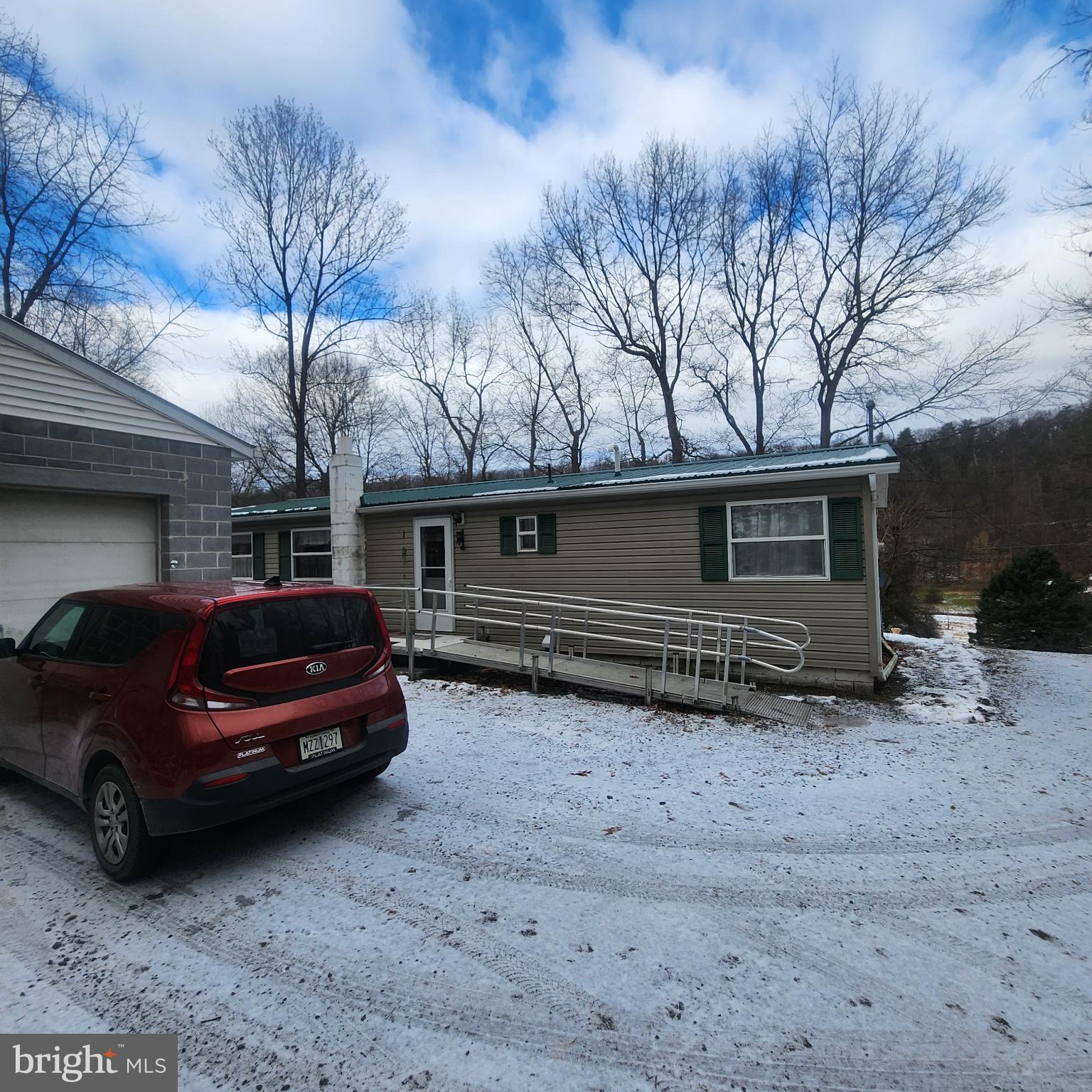 749 Clouser Hollow Road New Bloomfield, PA 17068 - Photo 29 of 30 a view of a car garage