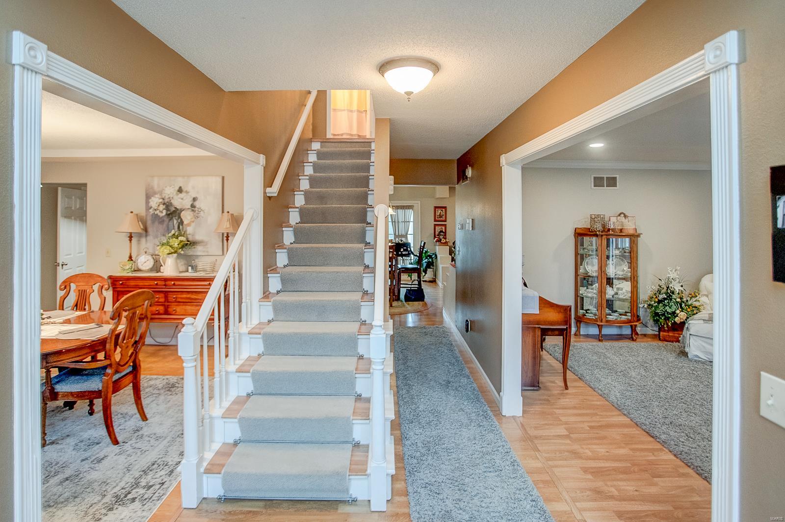 114 Sugarmill Road Troy, IL 62294 - Photo 3 of 73 Gallery Image 3