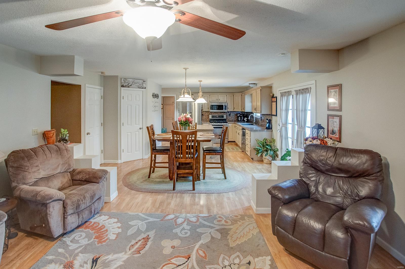 114 Sugarmill Road Troy, IL 62294 - Photo 40 of 73 Gallery Image 40