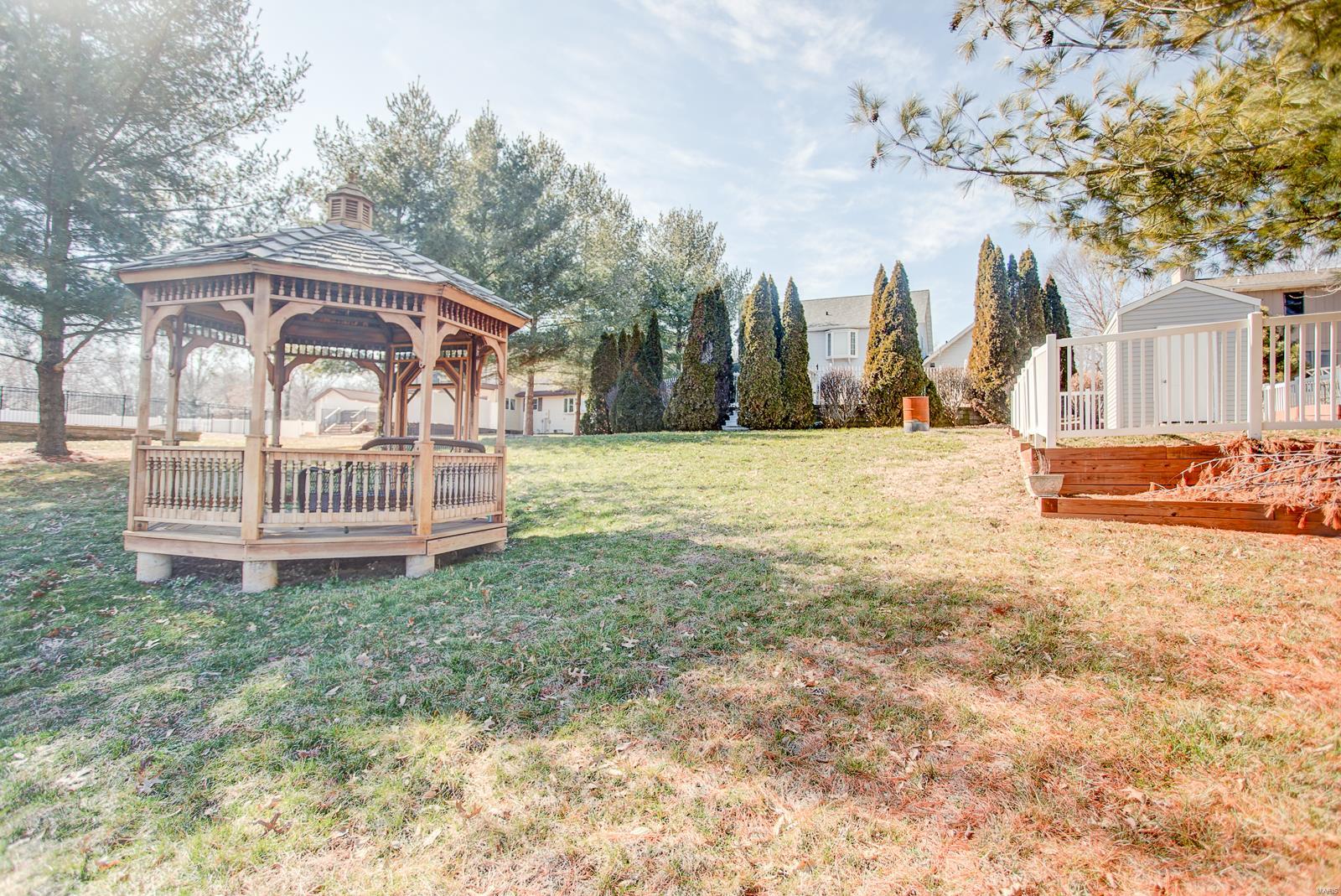 114 Sugarmill Road Troy, IL 62294 - Photo 73 of 73 Gallery Image 73
