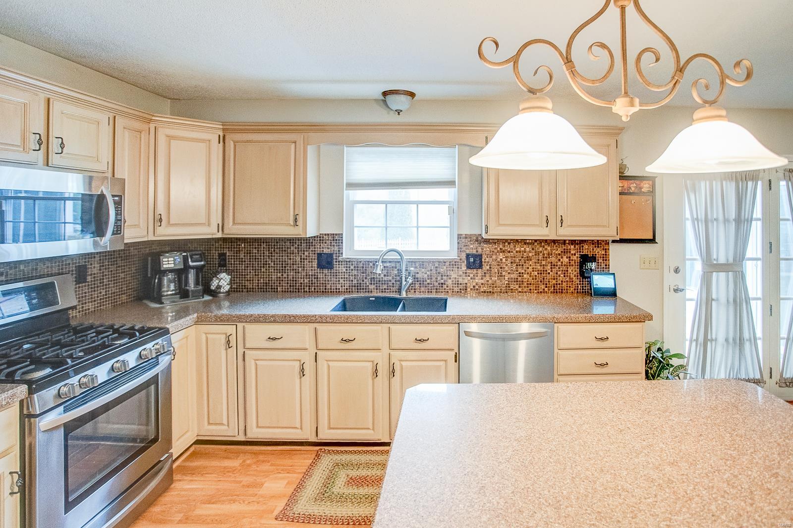 114 Sugarmill Road Troy, IL 62294 - Photo 10 of 73 Gallery Image 10