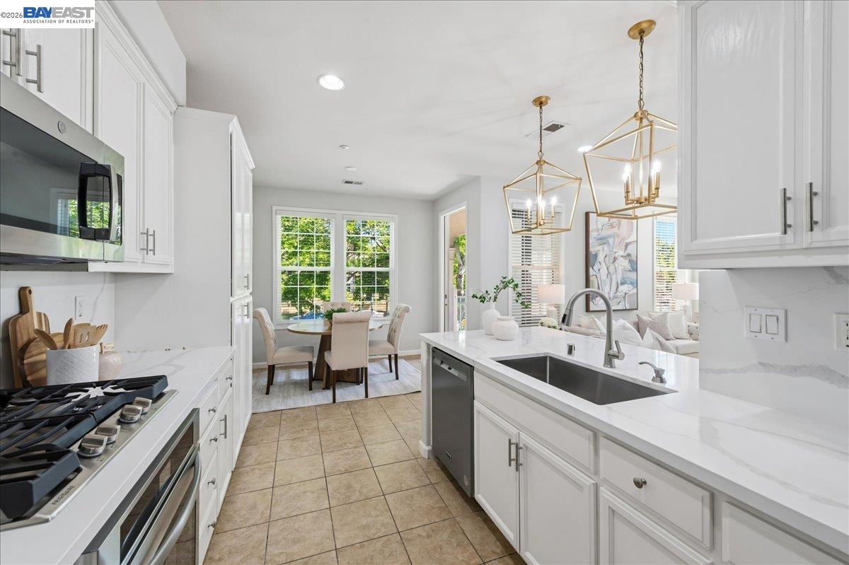 3709 Whitworth Drive Dublin, CA 94568 - Photo 4 of 30