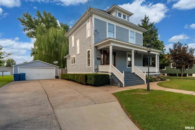 $312,000 | 540 East Main Street, Du Quoin, IL 62832