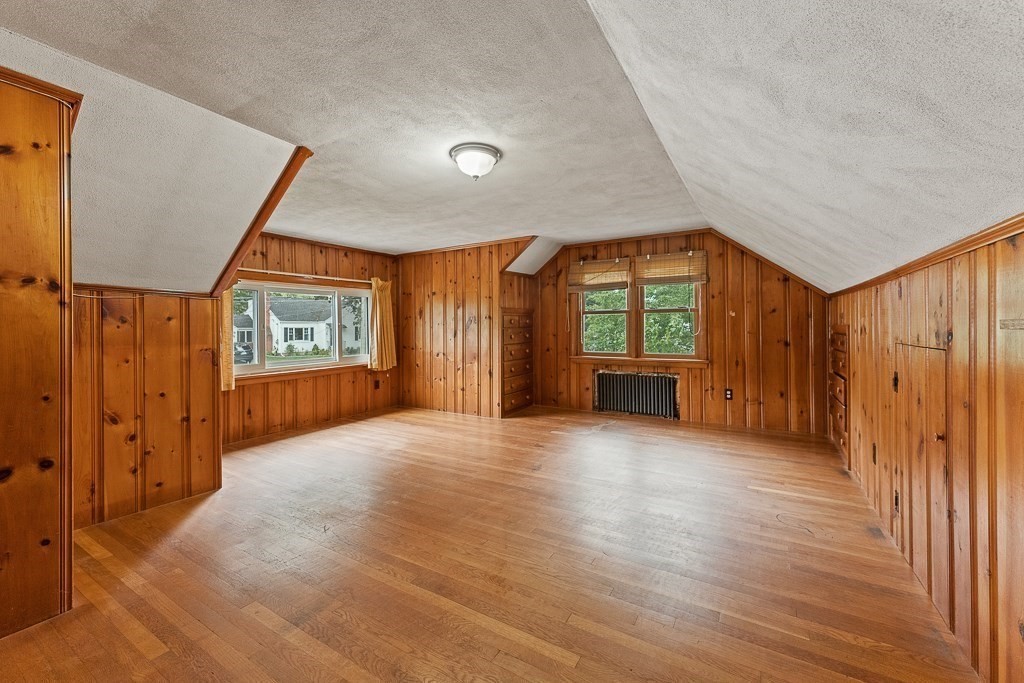 105 Lewis Avenue West Springfield, MA 01089 - Photo 29 of 38