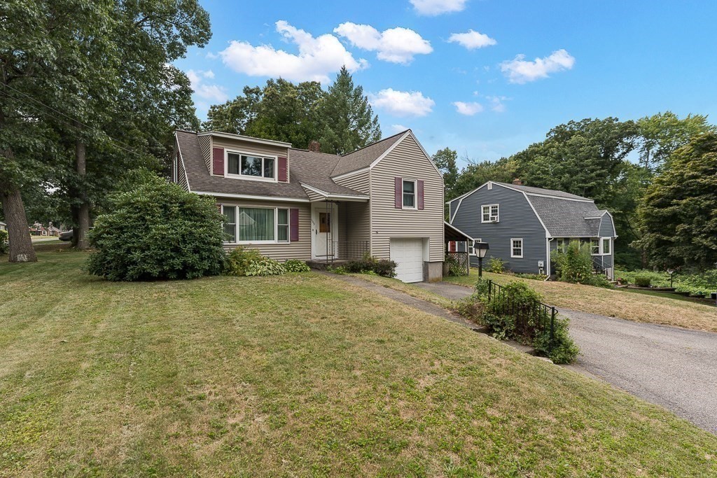 105 Lewis Avenue West Springfield, MA 01089 - Photo 34 of 38
