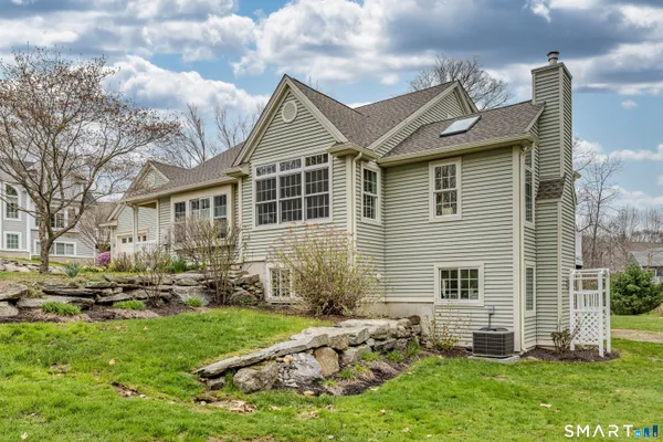 $395,000 | 94 Stonehouse Road, Unit 14, Coventry, CT 06238