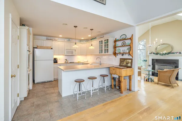 $395,000 | 94 Stonehouse Road, Unit 14, Coventry, CT 06238